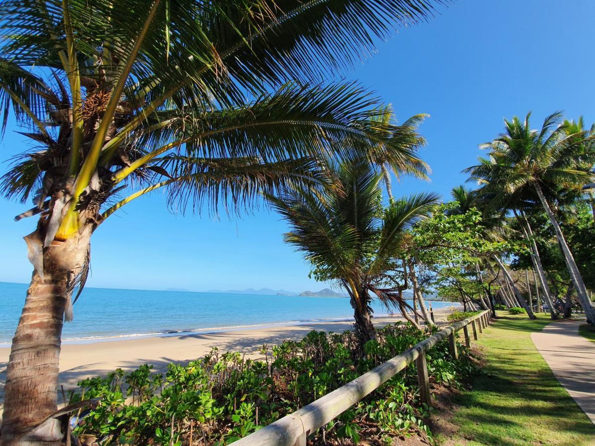 Tropical Unit With Private Fenced Garden Close To The 5 Palm Cove